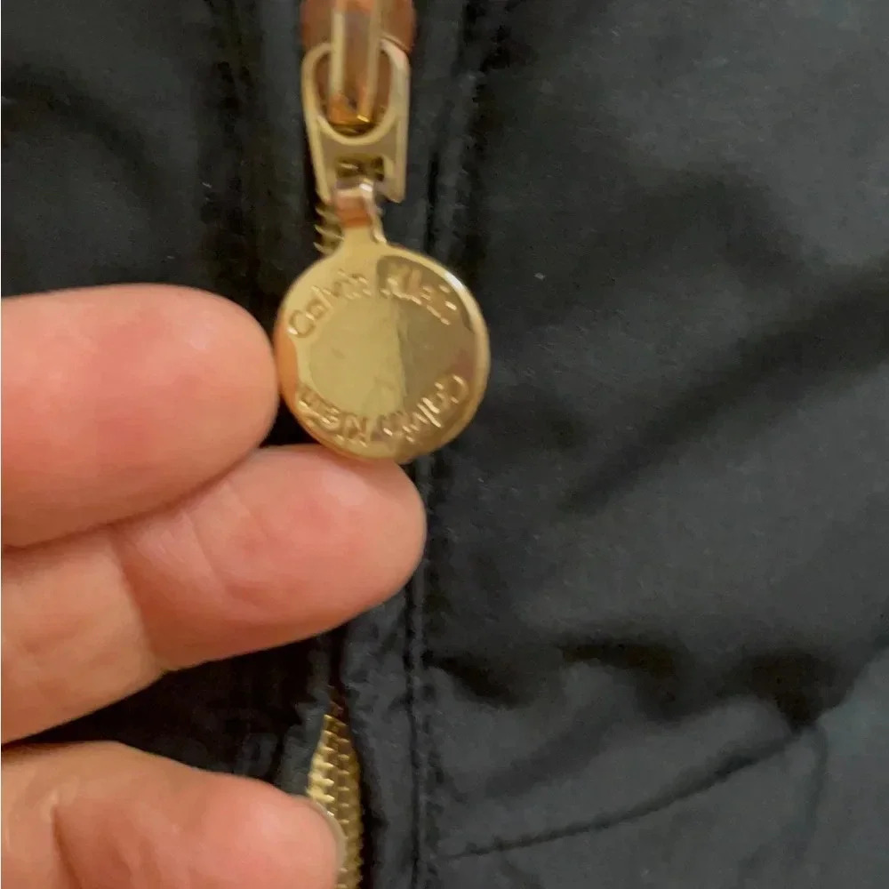 Calvin Klein stunning jacket gold hardware with double zipper. - Picture 15 of 16